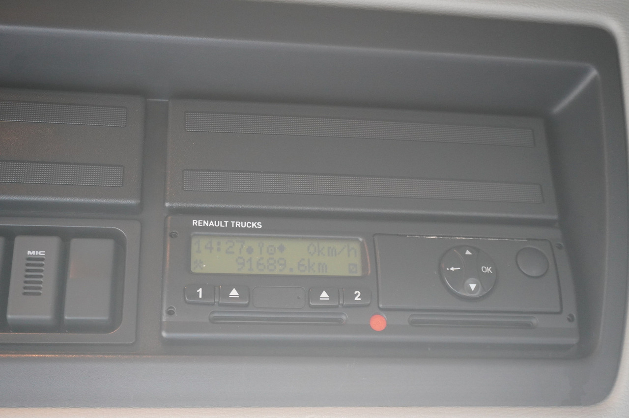 RENAULT D13 / 90 tho km !!! / Meat hook refrigerator / Thermoking T800R / 2 units - Refrigerated truck: picture 2 RENAULT D13 / 90 tho km !!! / Meat hook refrigerator / Thermoking T800R / 2 units - Refrigerated truck: picture 2