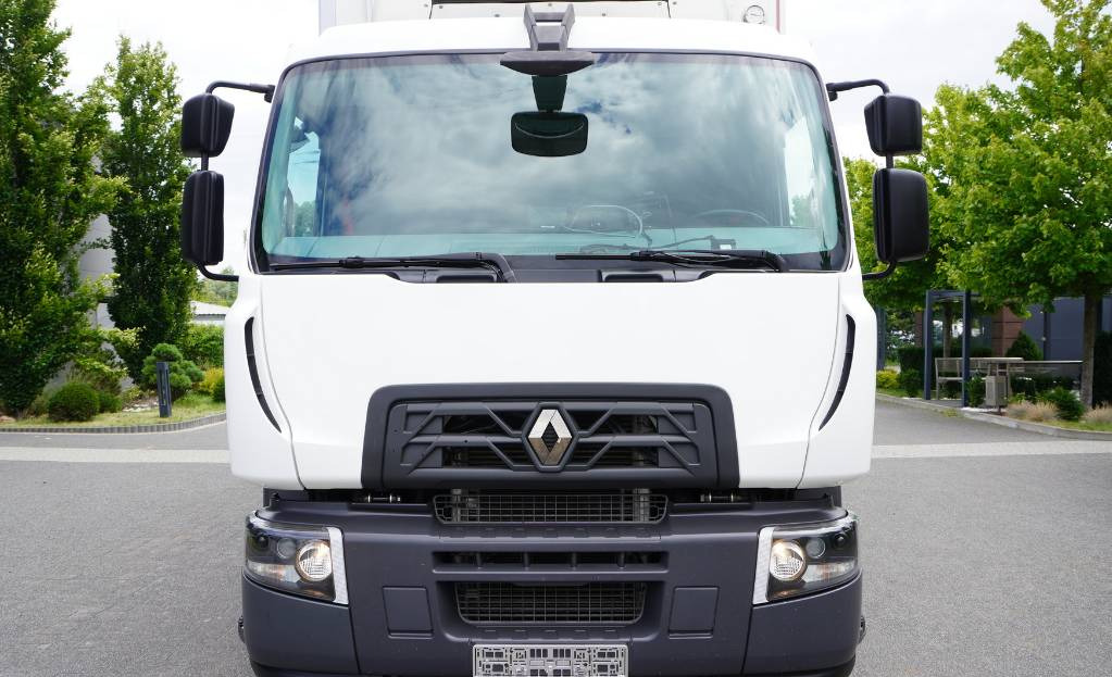 RENAULT D19 285 HP E6 Cold storage/ ATP/FNA / 22 Pallets / BITEMPERATURE - Refrigerated truck: picture 2 RENAULT D19 285 HP E6 Cold storage/ ATP/FNA / 22 Pallets / BITEMPERATURE - Refrigerated truck: picture 2