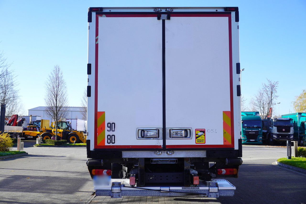 RENAULT D19 Wide 4x2 E6 / Lamberet 22 EPAL refrigerator / Multitemperature / Carrier Supra 1250 MT - Refrigerated truck: picture 2 RENAULT D19 Wide 4x2 E6 / Lamberet 22 EPAL refrigerator / Multitemperature / Carrier Supra 1250 MT - Refrigerated truck: picture 2