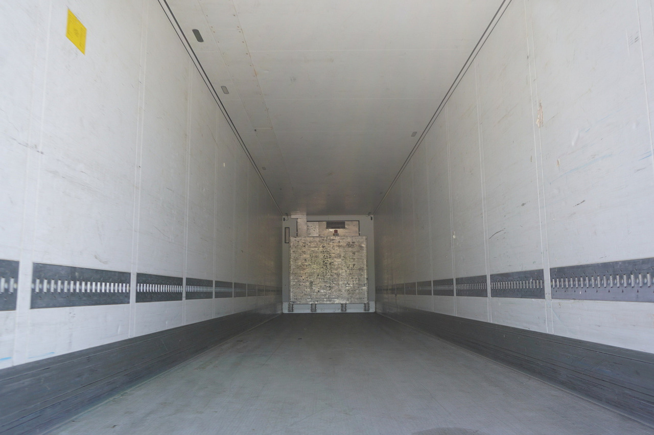 SCHMITZ refrigerated semi-trailer / Thermoking SLX Spectrum 250 / Multitemperature - Refrigerated semi-trailer: picture 5 SCHMITZ refrigerated semi-trailer / Thermoking SLX Spectrum 250 / Multitemperature - Refrigerated semi-trailer: picture 5