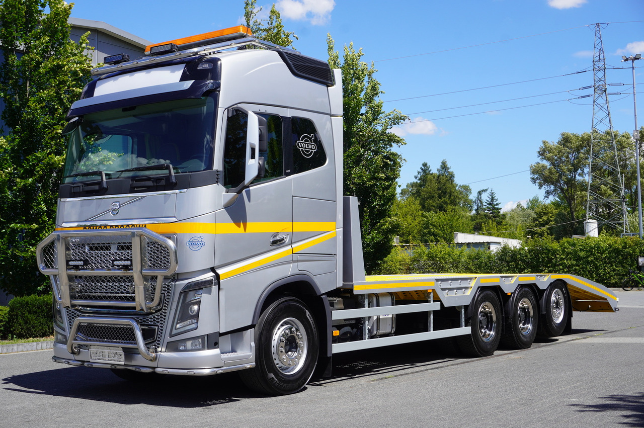 VOLVO FH16 750 8x4 / NEW TOW TRUCK 9 m / Load 26 t / Steered axle - Car transporter truck: picture 4 VOLVO FH16 750 8x4 / NEW TOW TRUCK 9 m / Load 26 t / Steered axle - Car transporter truck: picture 4