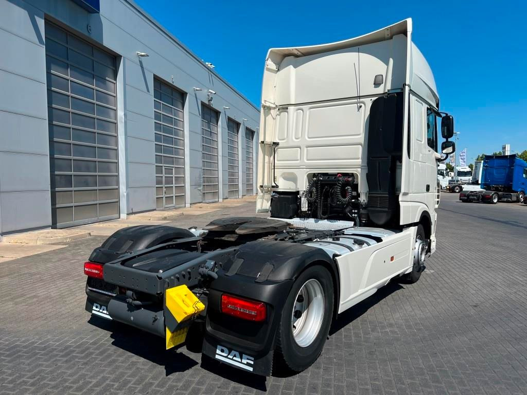 DAF XF 480 FT SSC Retarder Standklima Mikrowelle - Tractor unit: picture 4 DAF XF 480 FT SSC Retarder Standklima Mikrowelle - Tractor unit: picture 4
