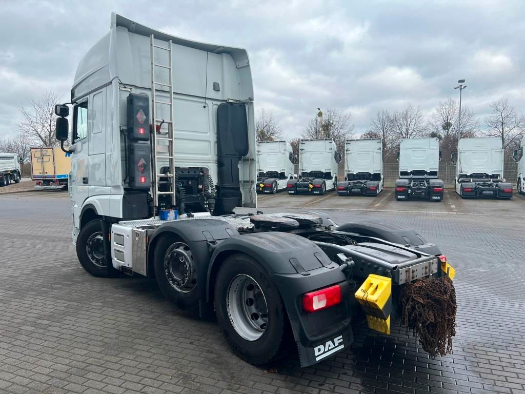 DAF XF 530 FTG 6x2 Retarder Liftlenkachse zZGG 64.5t - Tractor unit: picture 3 DAF XF 530 FTG 6x2 Retarder Liftlenkachse zZGG 64.5t - Tractor unit: picture 3
