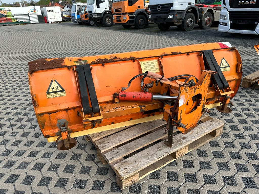 Snow plough Unimog Schneepflug 2000 mm: picture 1