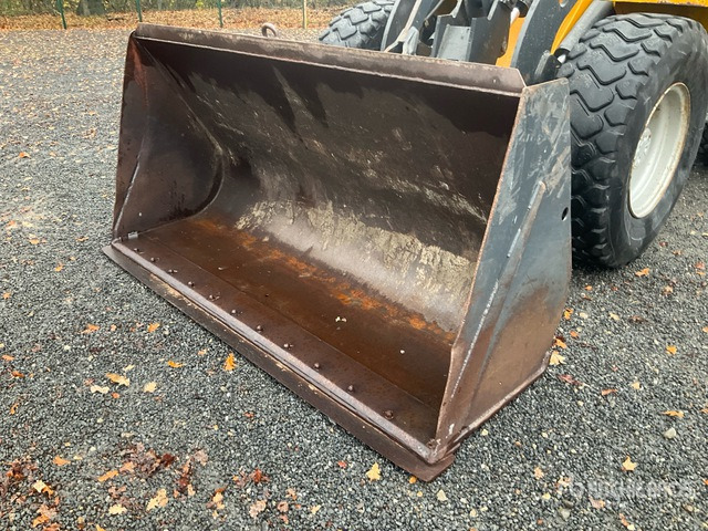 1998 Volvo L45 Wheel Loader - Wheel loader: picture 4 1998 Volvo L45 Wheel Loader - Wheel loader: picture 4