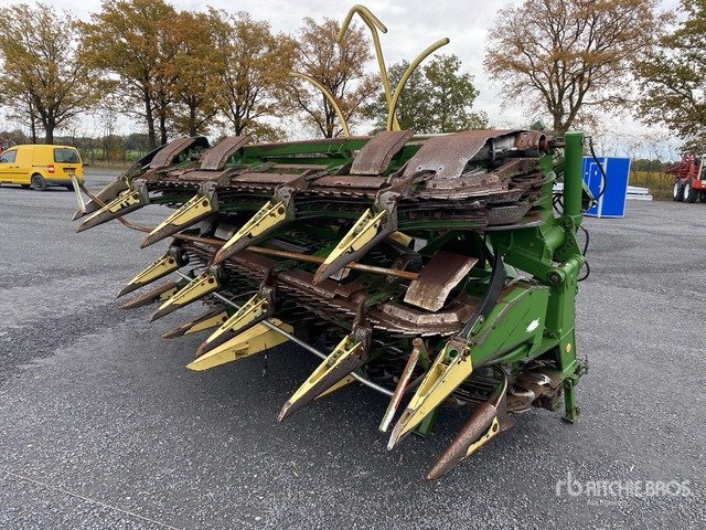 2011 Krone EasyCollect 1053 Combine Header - Corn header: picture 2 2011 Krone EasyCollect 1053 Combine Header - Corn header: picture 2