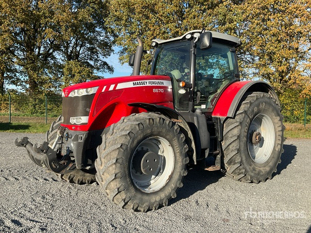 2011 Massey Ferguson 8670 Dyna-VT 4WD Tractor - Farm tractor: picture 1 2011 Massey Ferguson 8670 Dyna-VT 4WD Tractor - Farm tractor: picture 1