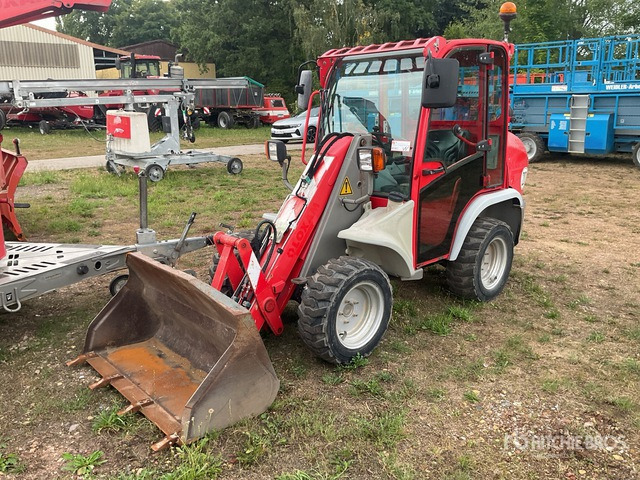 2016 Kramer 5035 (Inoperable) Wheel Loader - Wheel loader: picture 1 2016 Kramer 5035 (Inoperable) Wheel Loader - Wheel loader: picture 1