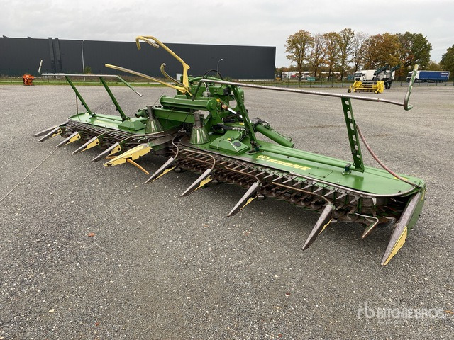 2017 Krone Easy Collect 750-2 FP Combine Header - Forage harvester attachment: picture 2 2017 Krone Easy Collect 750-2 FP Combine Header - Forage harvester attachment: picture 2