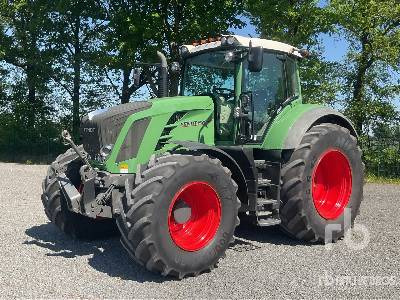 FENDT 828 VARIO SCR P Plus - Farm tractor: picture 1 FENDT 828 VARIO SCR P Plus - Farm tractor: picture 1
