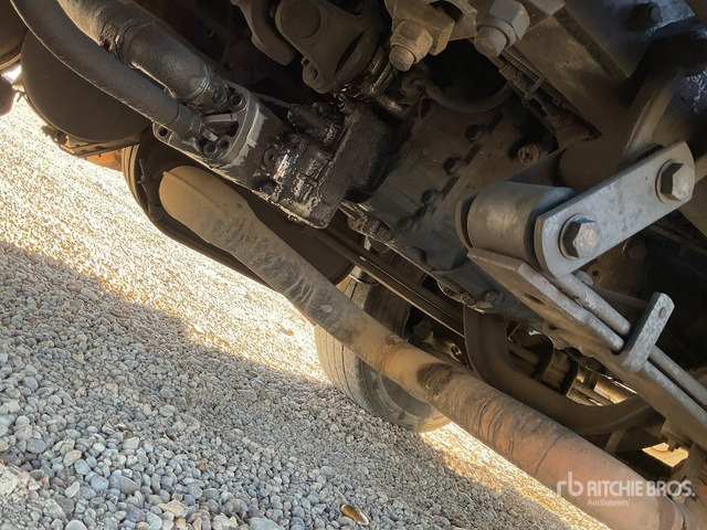 1999 Renault 250.18 1999 Palfinger PK12080 6360 kg ... Flatbed Truck with Crane - Dropside/ Flatbed truck, Crane truck: picture 5 1999 Renault 250.18 1999 Palfinger PK12080 6360 kg ... Flatbed Truck with Crane - Dropside/ Flatbed truck, Crane truck: picture 5