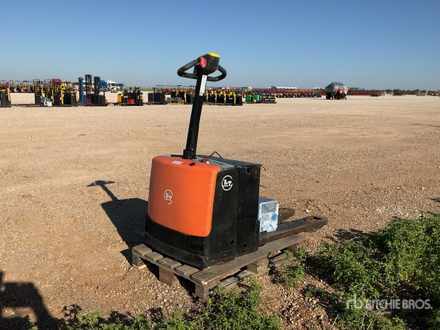 2006 BT TW20AC Electric Pallet Jack - Pallet truck: picture 3 2006 BT TW20AC Electric Pallet Jack - Pallet truck: picture 3