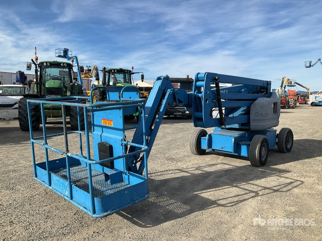 2007 Genie Z45/25JDC 2WD Electric Articulating Boom Lift - Articulated boom lift: picture 3 2007 Genie Z45/25JDC 2WD Electric Articulating Boom Lift - Articulated boom lift: picture 3