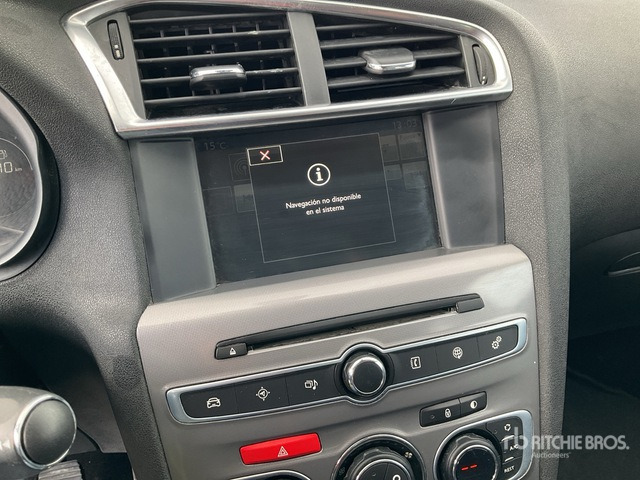 2015 Citroen C4 BlueHDI Automobile - Car: picture 4 2015 Citroen C4 BlueHDI Automobile - Car: picture 4