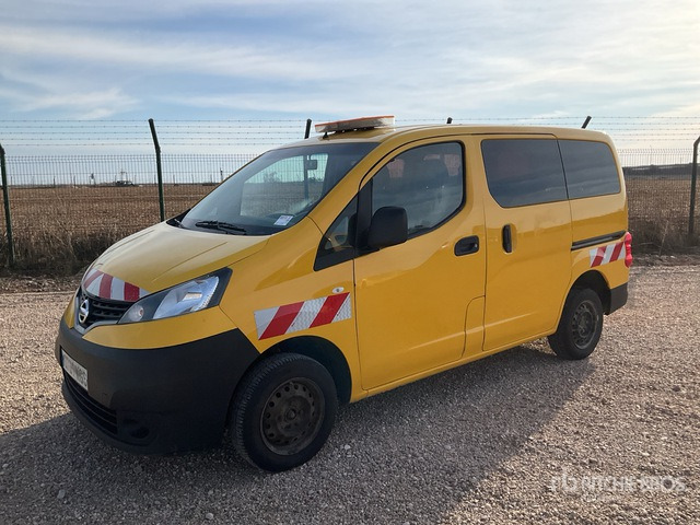 2017 Nissan NV200 City Verso 5 Passenger Van - Minibus, People carrier: picture 1 2017 Nissan NV200 City Verso 5 Passenger Van - Minibus, People carrier: picture 1