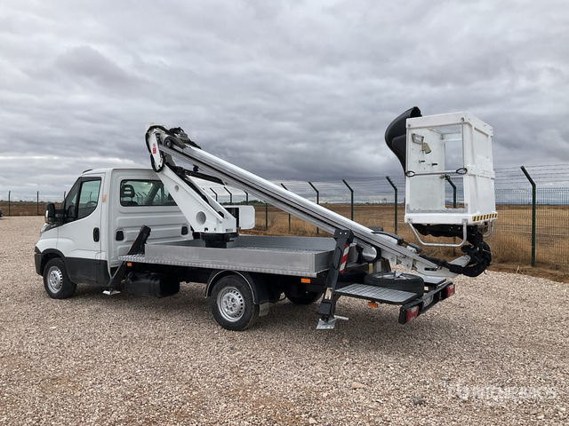 2018 Iveco Daily 35-120 2018 Oil&Steel Scorpion 1812 18 ... Bucket Truck - Truck mounted aerial platform: picture 4 2018 Iveco Daily 35-120 2018 Oil&Steel Scorpion 1812 18 ... Bucket Truck - Truck mounted aerial platform: picture 4