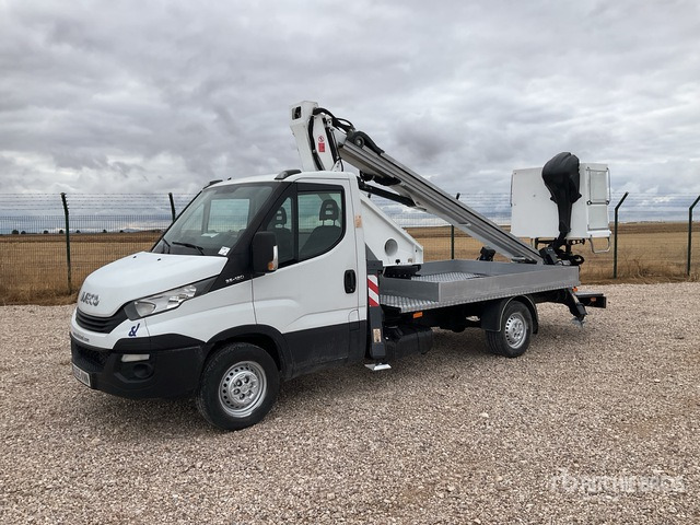 2018 Iveco Daily 35-120 2018 Oil&Steel Scorpion 1812 18 ... Bucket Truck - Truck mounted aerial platform: picture 3 2018 Iveco Daily 35-120 2018 Oil&Steel Scorpion 1812 18 ... Bucket Truck - Truck mounted aerial platform: picture 3
