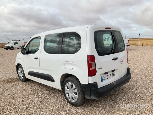 2021 Opel Combo Passenger Van - Minibus, People carrier: picture 3 2021 Opel Combo Passenger Van - Minibus, People carrier: picture 3