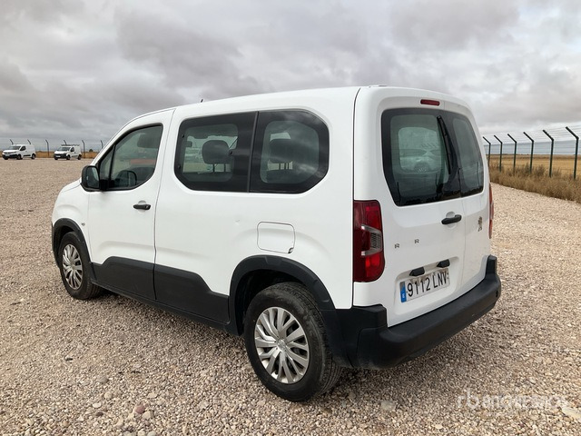 2021 Peugeot Rifter Passenger Van - Minibus, People carrier: picture 3 2021 Peugeot Rifter Passenger Van - Minibus, People carrier: picture 3