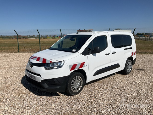 2022 Toyota Proace City Verso 5 Passenger Van - Minibus, People carrier: picture 1 2022 Toyota Proace City Verso 5 Passenger Van - Minibus, People carrier: picture 1