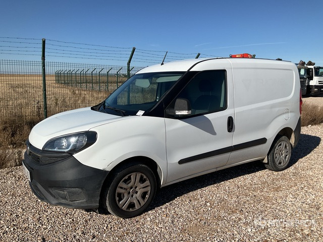 2020 Fiat Doblo Cargo Van - Commercial vehicle: picture 2 2020 Fiat Doblo Cargo Van - Commercial vehicle: picture 2