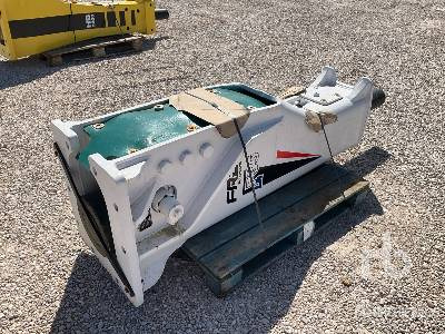 FURUKAWA F35LN - Hydraulic hammer: picture 3 FURUKAWA F35LN - Hydraulic hammer: picture 3