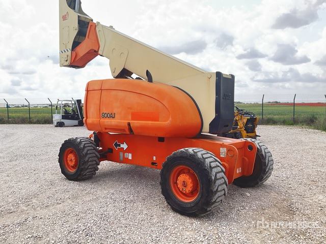 JLG 800 AJ Articulating Boom Lift - Articulated boom lift: picture 3 JLG 800 AJ Articulating Boom Lift - Articulated boom lift: picture 3