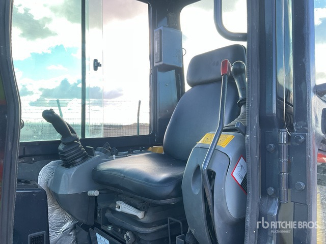 Kubota KX161-3SZ Mini Excavator: <6.6t - Mini excavator: picture 5 Kubota KX161-3SZ Mini Excavator: <6.6t - Mini excavator: picture 5