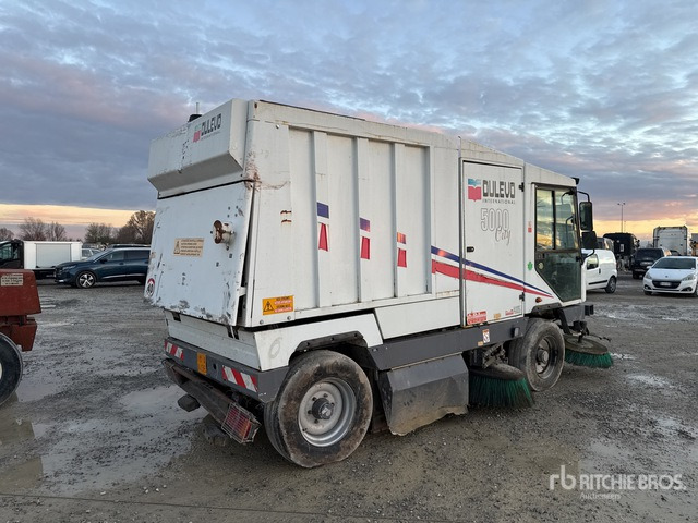 1998 Dulevo 5000 Sweeper Truck - Road sweeper: picture 3 1998 Dulevo 5000 Sweeper Truck - Road sweeper: picture 3