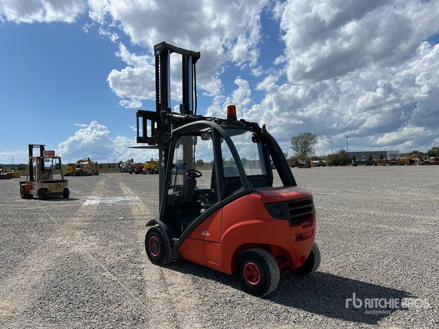 2006 Linde H30D 3000 kg Forklift - Forklift: picture 3 2006 Linde H30D 3000 kg Forklift - Forklift: picture 3
