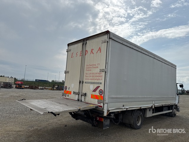 2006 Renault Midlum 220DCI 4x2 Curtain Side Truck - Curtain side truck: picture 5 2006 Renault Midlum 220DCI 4x2 Curtain Side Truck - Curtain side truck: picture 5