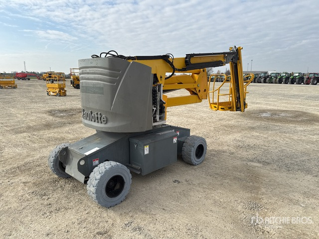2008 Haulotte HA15IP Electric (Inoperable) Articulating Boom Lift - Articulated boom lift: picture 5 2008 Haulotte HA15IP Electric (Inoperable) Articulating Boom Lift - Articulated boom lift: picture 5