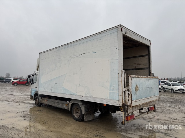 2008 Mercedes-Benz Atego 4x2 Van Truck - Box truck: picture 2 2008 Mercedes-Benz Atego 4x2 Van Truck - Box truck: picture 2