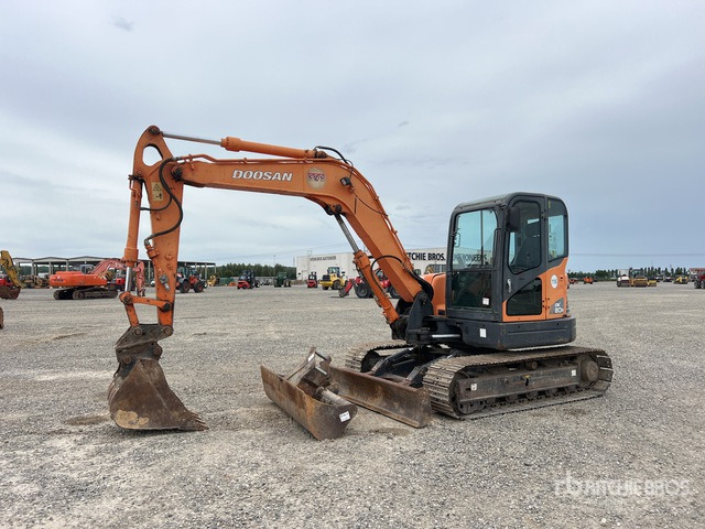 2009 Doosan DX80R Escavatore cingolato - Crawler excavator: picture 2 2009 Doosan DX80R Escavatore cingolato - Crawler excavator: picture 2