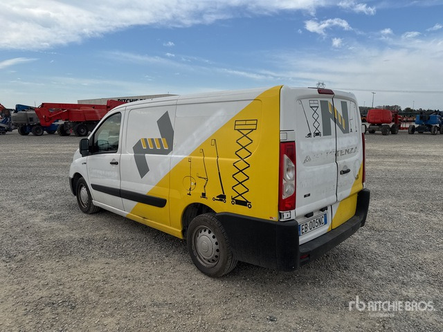 2009 Fiat Scudo Autocarro furgonato - Small van: picture 4 2009 Fiat Scudo Autocarro furgonato - Small van: picture 4