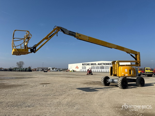 2009 Haulotte HA260PX Diesel Articulating Boom Lift - Articulated boom lift: picture 2 2009 Haulotte HA260PX Diesel Articulating Boom Lift - Articulated boom lift: picture 2
