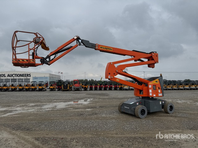2011 Haulotte HA15IP Electric Articulating Boom Lift - Articulated boom lift: picture 2 2011 Haulotte HA15IP Electric Articulating Boom Lift - Articulated boom lift: picture 2