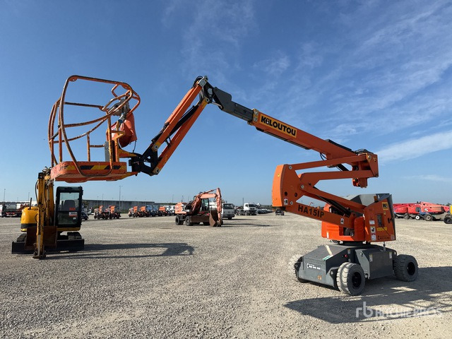 2011 Haulotte HA15IP Electric Articulating Boom Lift - Articulated boom lift: picture 2 2011 Haulotte HA15IP Electric Articulating Boom Lift - Articulated boom lift: picture 2