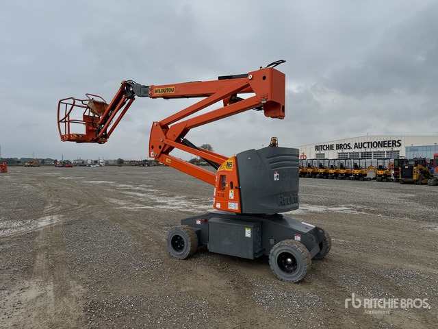 2011 Haulotte HA15IP Electric Articulating Boom Lift - Articulated boom lift: picture 4 2011 Haulotte HA15IP Electric Articulating Boom Lift - Articulated boom lift: picture 4