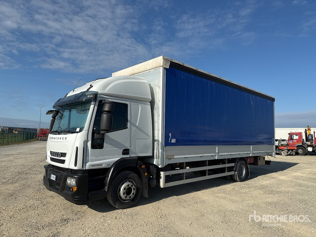2011 Iveco Eurocargo 160E28 4x2 Curtain Side Truck - Curtain side truck: picture 1 2011 Iveco Eurocargo 160E28 4x2 Curtain Side Truck - Curtain side truck: picture 1