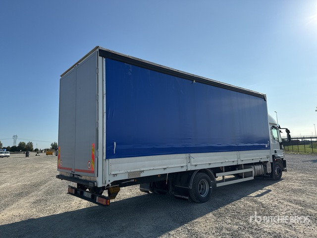 2011 Iveco Eurocargo 160E28 4x2 Curtain Side Truck - Curtain side truck: picture 4 2011 Iveco Eurocargo 160E28 4x2 Curtain Side Truck - Curtain side truck: picture 4