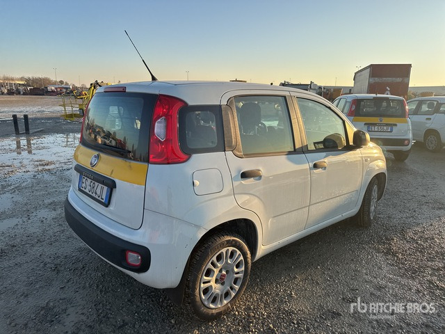 2013 Fiat Panda Automobile - Car: picture 3 2013 Fiat Panda Automobile - Car: picture 3