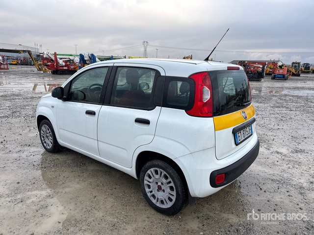 2013 Fiat Panda Automobile - Car: picture 2 2013 Fiat Panda Automobile - Car: picture 2