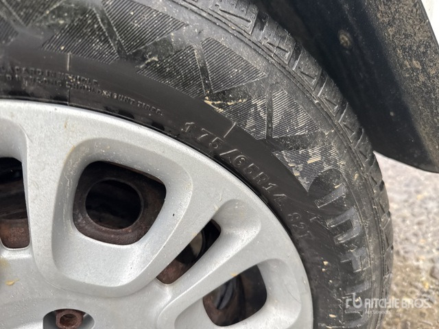 2014 Fiat Panda Automobile - Car: picture 5 2014 Fiat Panda Automobile - Car: picture 5