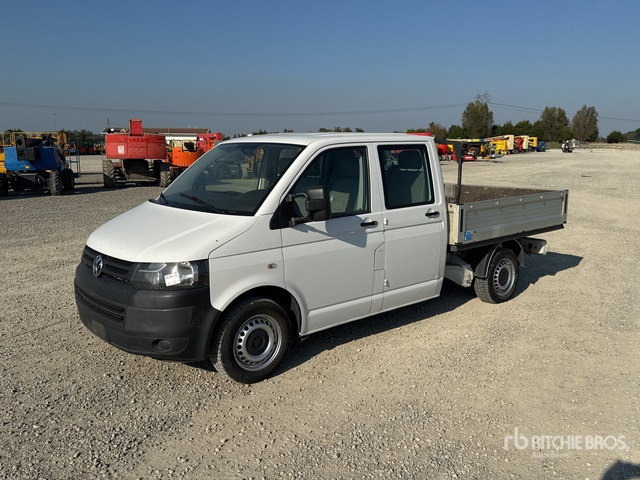 2014 Volkswagen Transporter Crew Cab Flatbed Truck - Open body delivery van: picture 2 2014 Volkswagen Transporter Crew Cab Flatbed Truck - Open body delivery van: picture 2