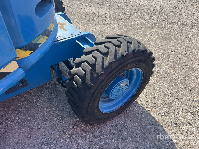 2015 Genie Z-34/22 (Inoperable) Articulating Boom Lift - Articulated boom lift: picture 5 2015 Genie Z-34/22 (Inoperable) Articulating Boom Lift - Articulated boom lift: picture 5
