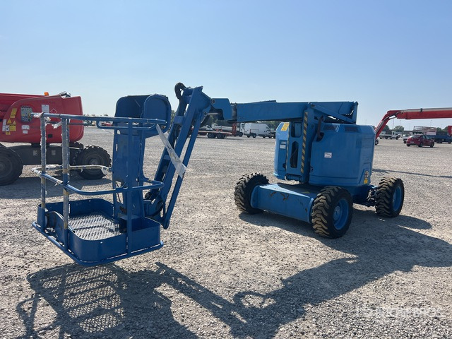 2015 Genie Z-34/22 (Inoperable) Articulating Boom Lift - Articulated boom lift: picture 4 2015 Genie Z-34/22 (Inoperable) Articulating Boom Lift - Articulated boom lift: picture 4