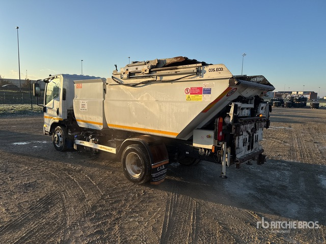 2015 Isuzu P75 Waste Collection Truck - Refuse truck: picture 2 2015 Isuzu P75 Waste Collection Truck - Refuse truck: picture 2