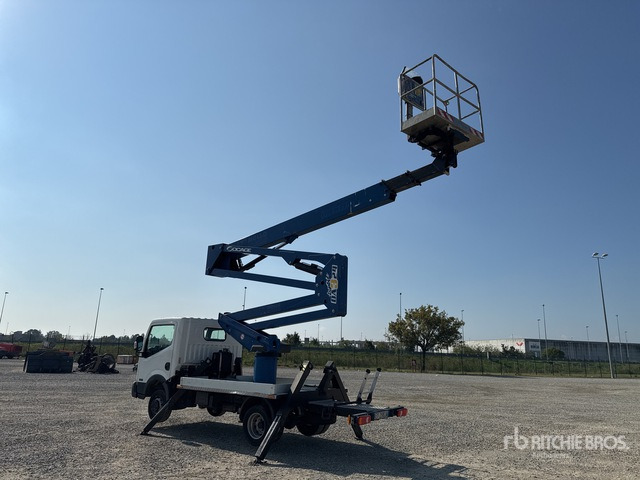 2015 Nissan Cabstar Cabstar 35.12 2015 Socage DA 324 24 m on Bucket Truck - Truck mounted aerial platform: picture 4 2015 Nissan Cabstar Cabstar 35.12 2015 Socage DA 324 24 m on Bucket Truck - Truck mounted aerial platform: picture 4