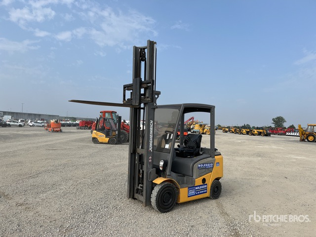 2016 Jungheinrich DFG320 2000 kg Forklift - Forklift: picture 2 2016 Jungheinrich DFG320 2000 kg Forklift - Forklift: picture 2